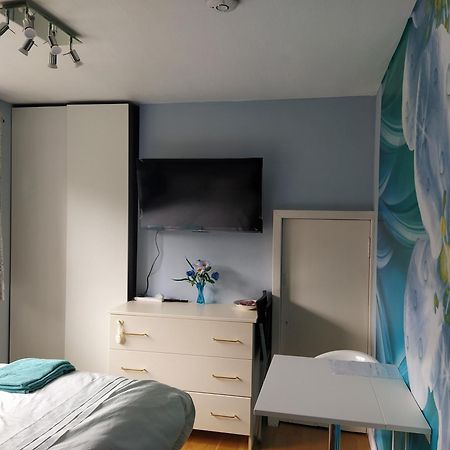 Self Catering Studio Flat Leilighet Edinburgh Eksteriør bilde