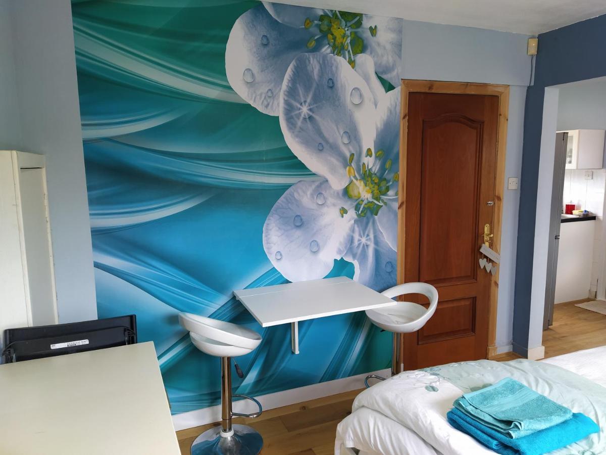 Self Catering Studio Flat Leilighet Edinburgh Eksteriør bilde